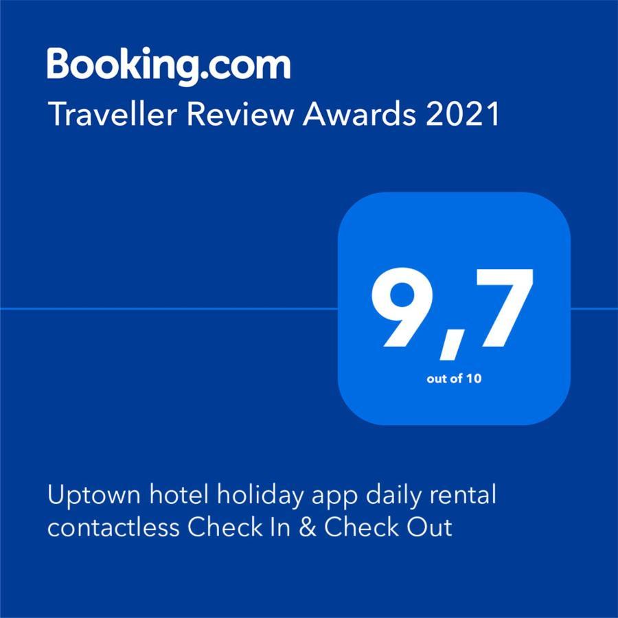 Uptown Holiday App & Pool Daily Rental Contactless Check In & Check Out ファマグスタ エクステリア 写真