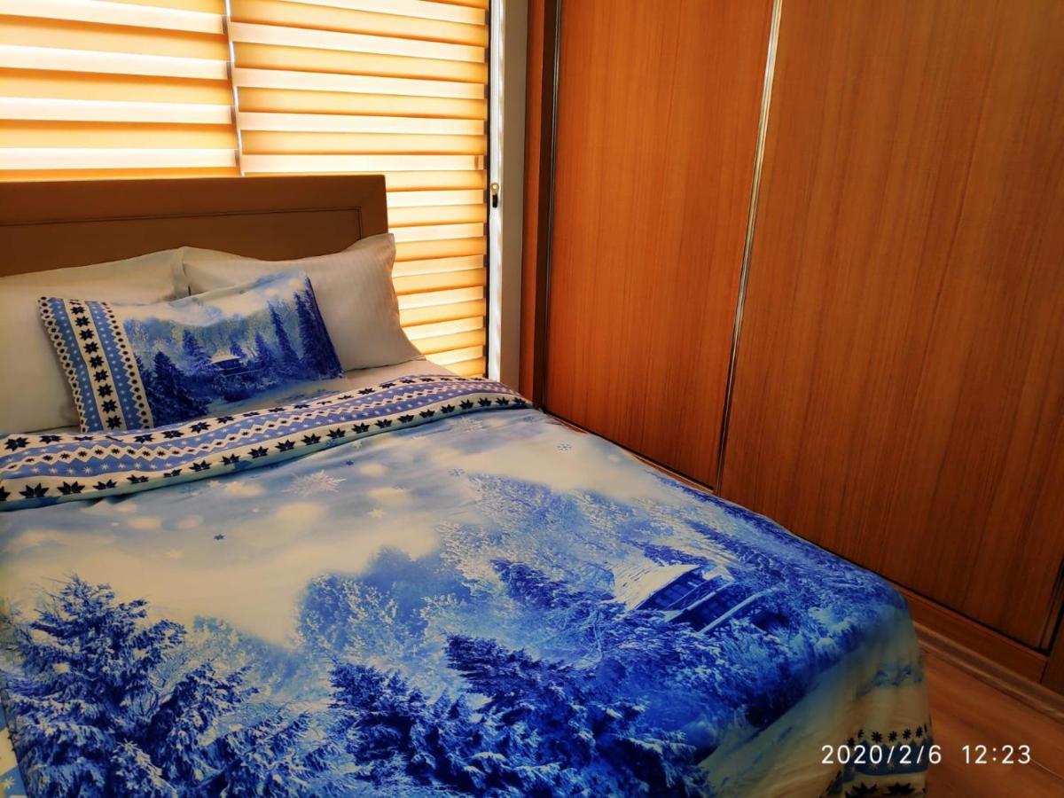 Uptown Holiday App & Pool Daily Rental Contactless Check In & Check Out ファマグスタ エクステリア 写真