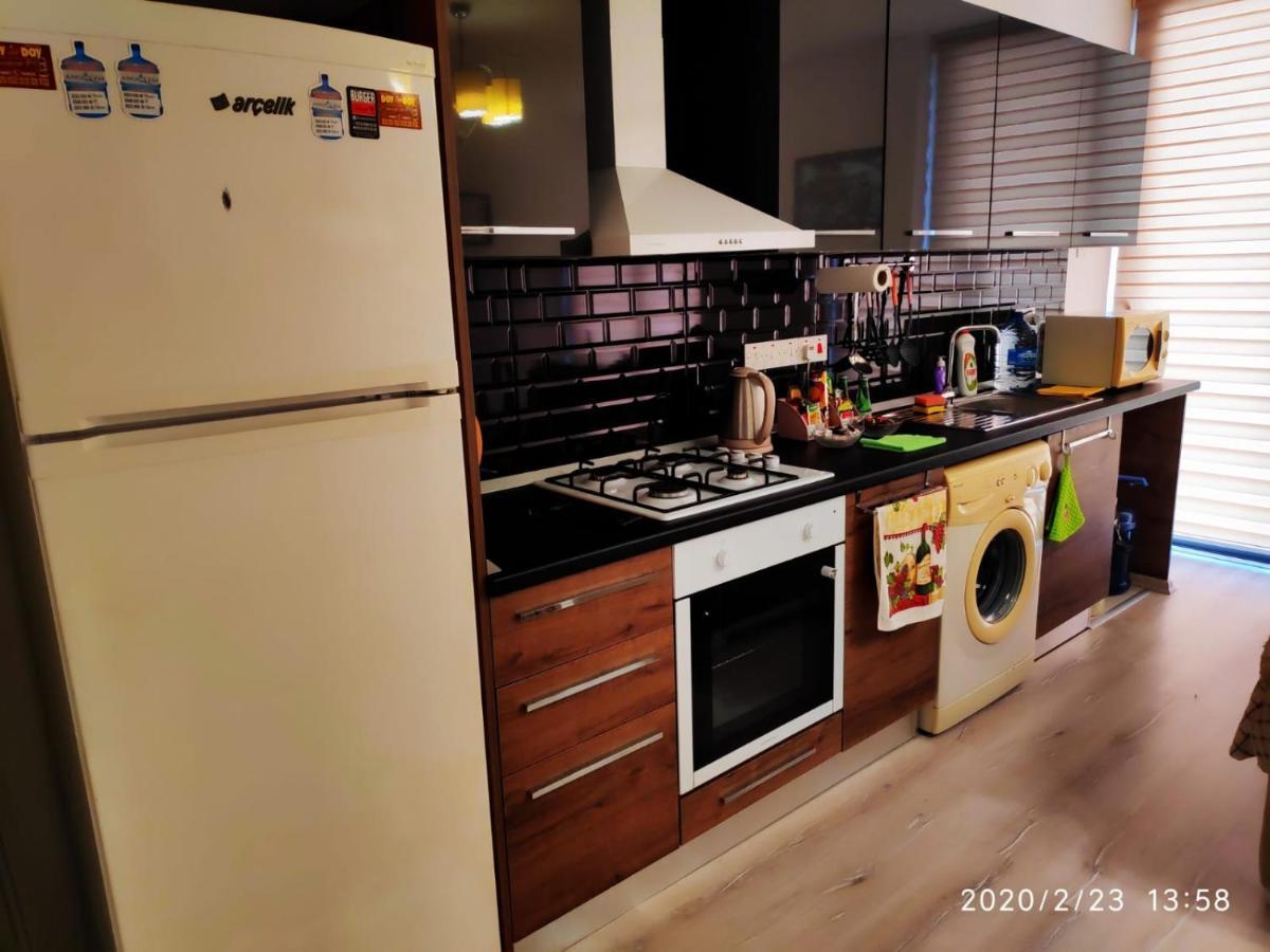 Uptown Holiday App & Pool Daily Rental Contactless Check In & Check Out ファマグスタ エクステリア 写真